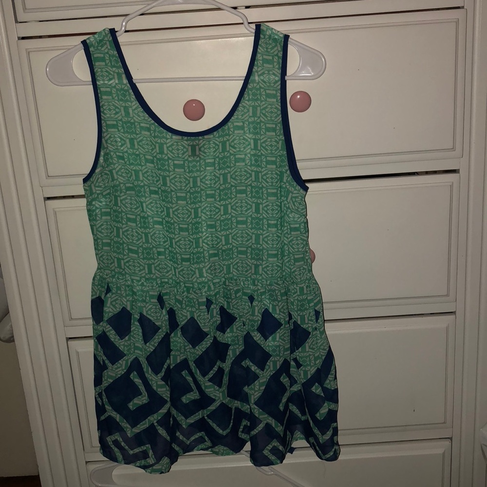 Forever 21 dressy like top